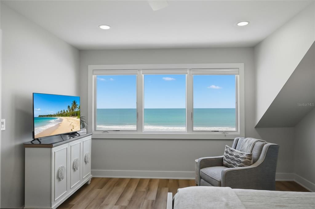 待售: $3,600,000 (3 贝兹, 3 浴室, 1475 平方英尺)