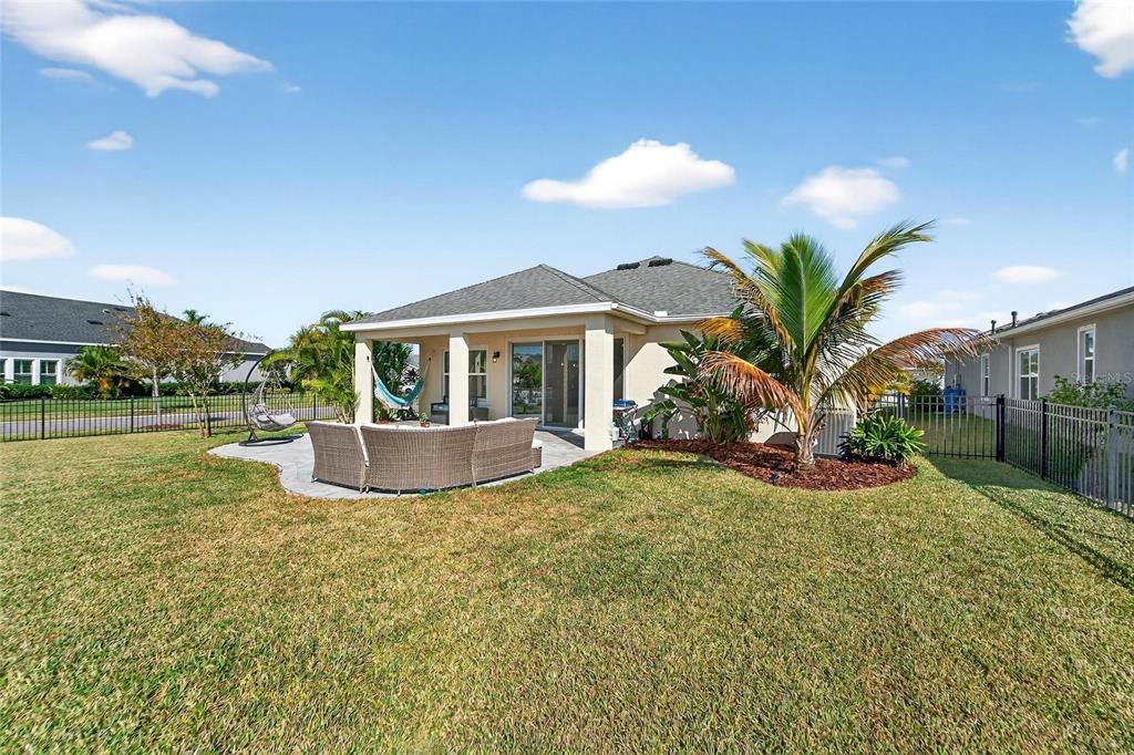 На продажу: $490,000 (3 спален, 2 ванн, 2000 Квадратных фут)