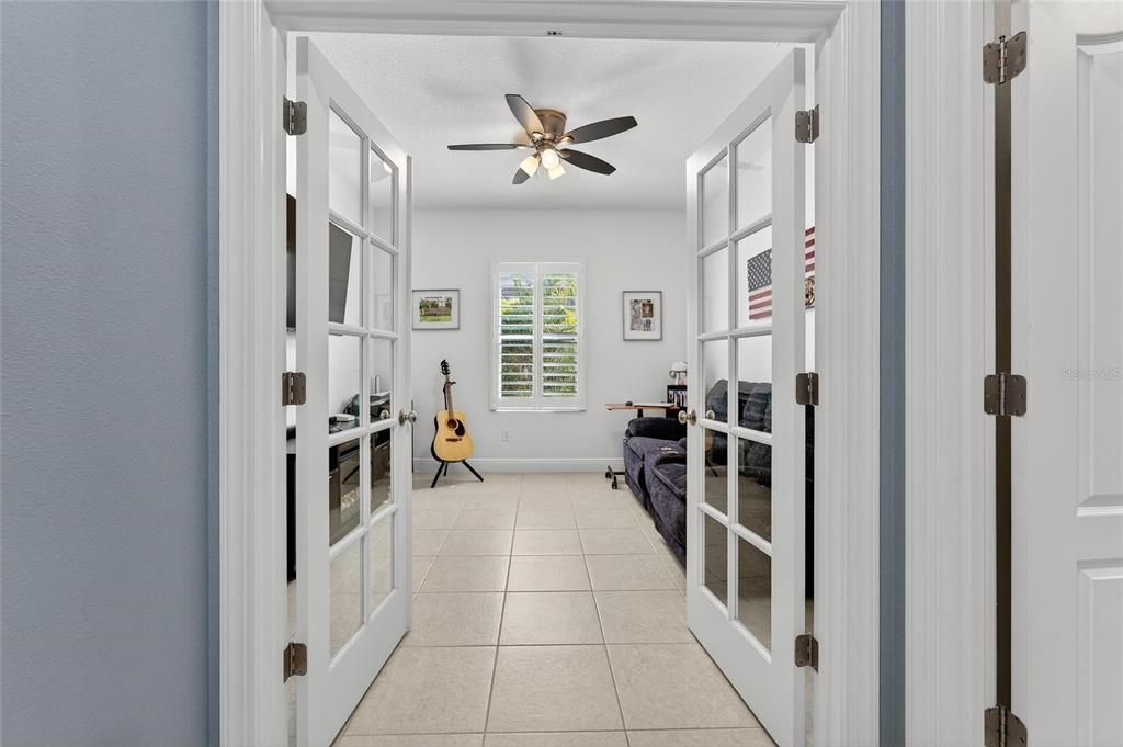 На продажу: $490,000 (3 спален, 2 ванн, 2000 Квадратных фут)