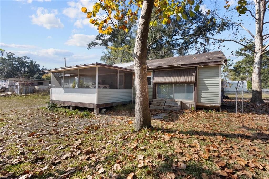 На продажу: $50,000 (3 спален, 1 ванн, 1484 Квадратных фут)