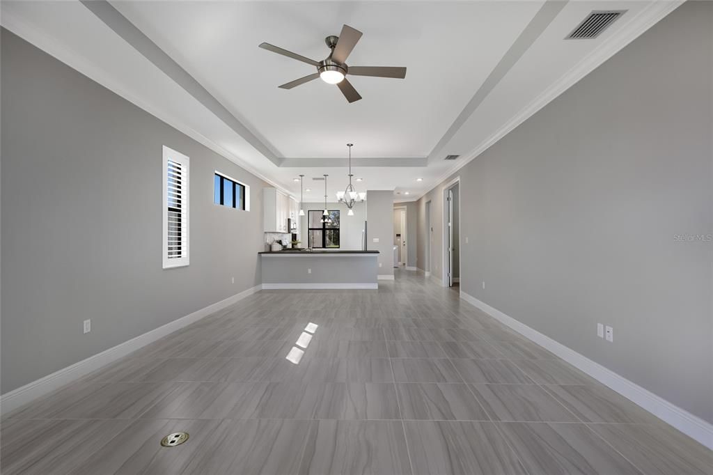 For Sale: $549,900 (2 beds, 2 baths, 1671 Square Feet)