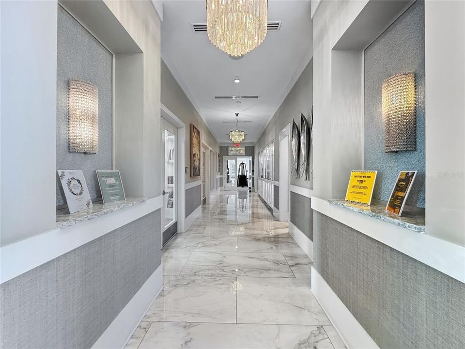 For Sale: $549,900 (2 beds, 2 baths, 1671 Square Feet)