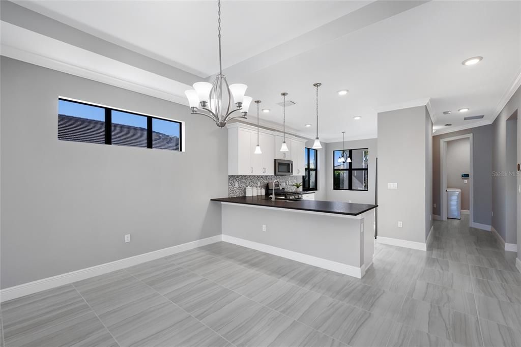 For Sale: $549,900 (2 beds, 2 baths, 1671 Square Feet)