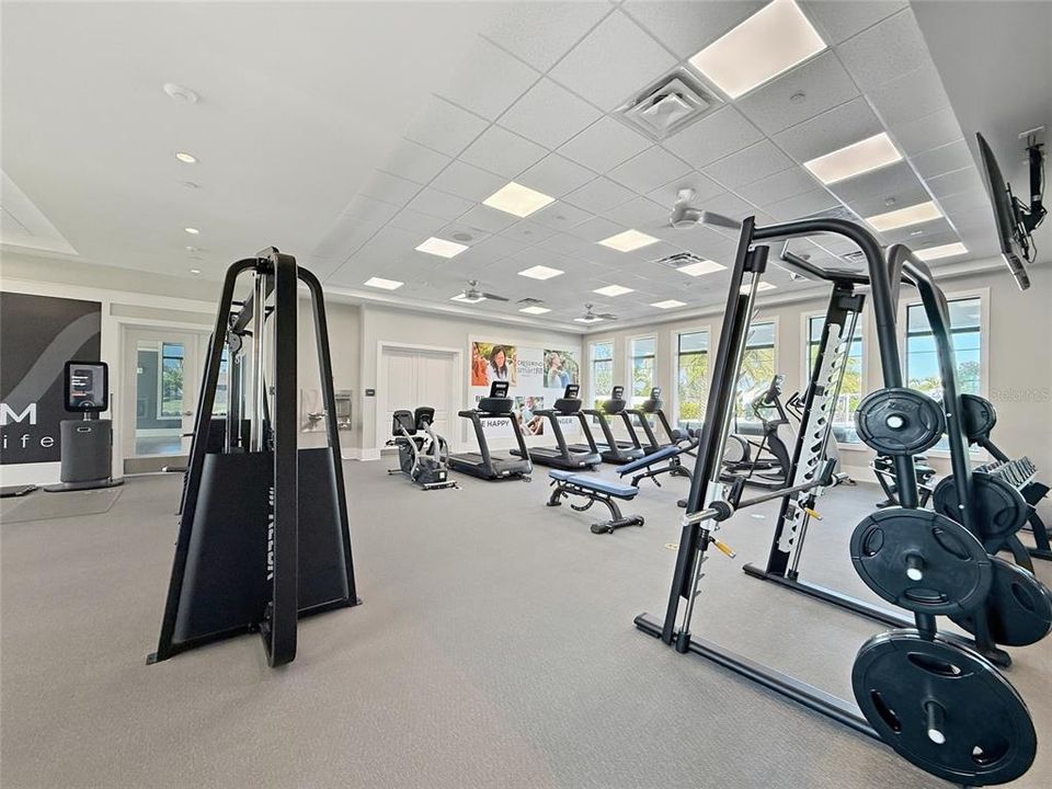 For Sale: $549,900 (2 beds, 2 baths, 1671 Square Feet)