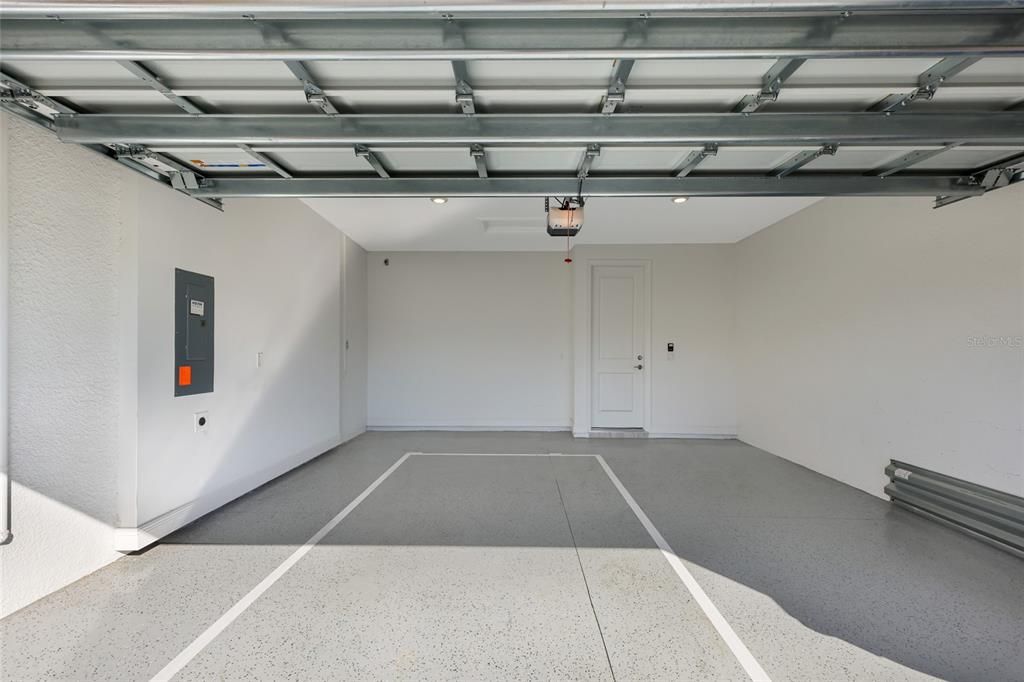 For Sale: $549,900 (2 beds, 2 baths, 1671 Square Feet)