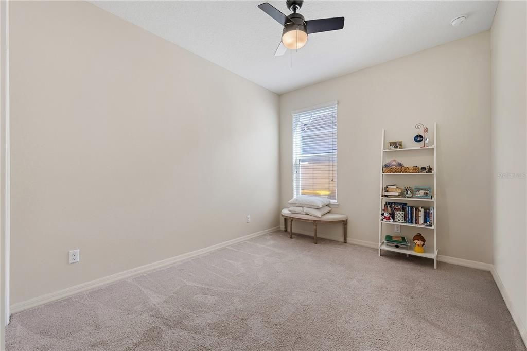 For Sale: $565,000 (4 beds, 3 baths, 2546 Square Feet)