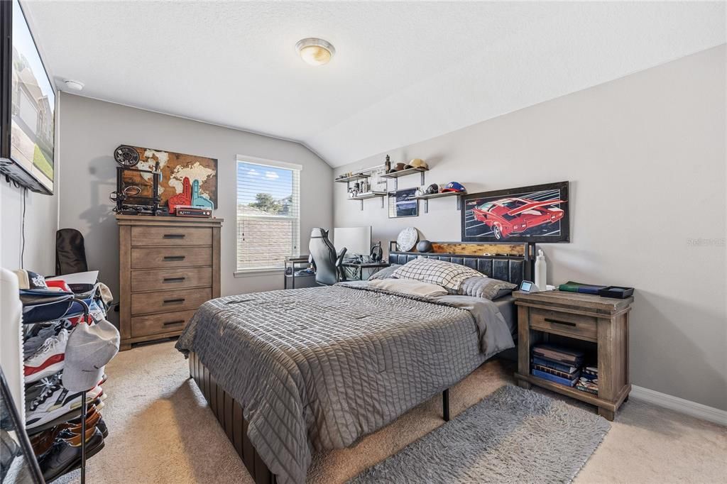 For Sale: $565,000 (4 beds, 3 baths, 2546 Square Feet)