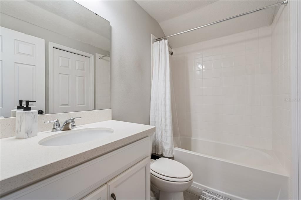 For Sale: $565,000 (4 beds, 3 baths, 2546 Square Feet)