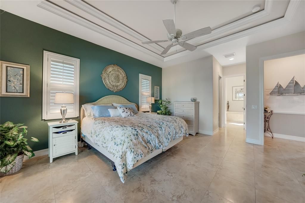 For Sale: $699,000 (3 beds, 2 baths, 2287 Square Feet)