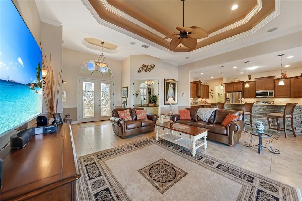 For Sale: $699,000 (3 beds, 2 baths, 2287 Square Feet)