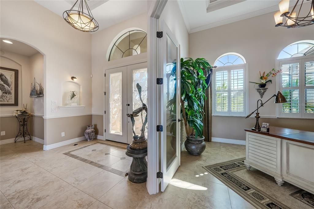 For Sale: $699,000 (3 beds, 2 baths, 2287 Square Feet)