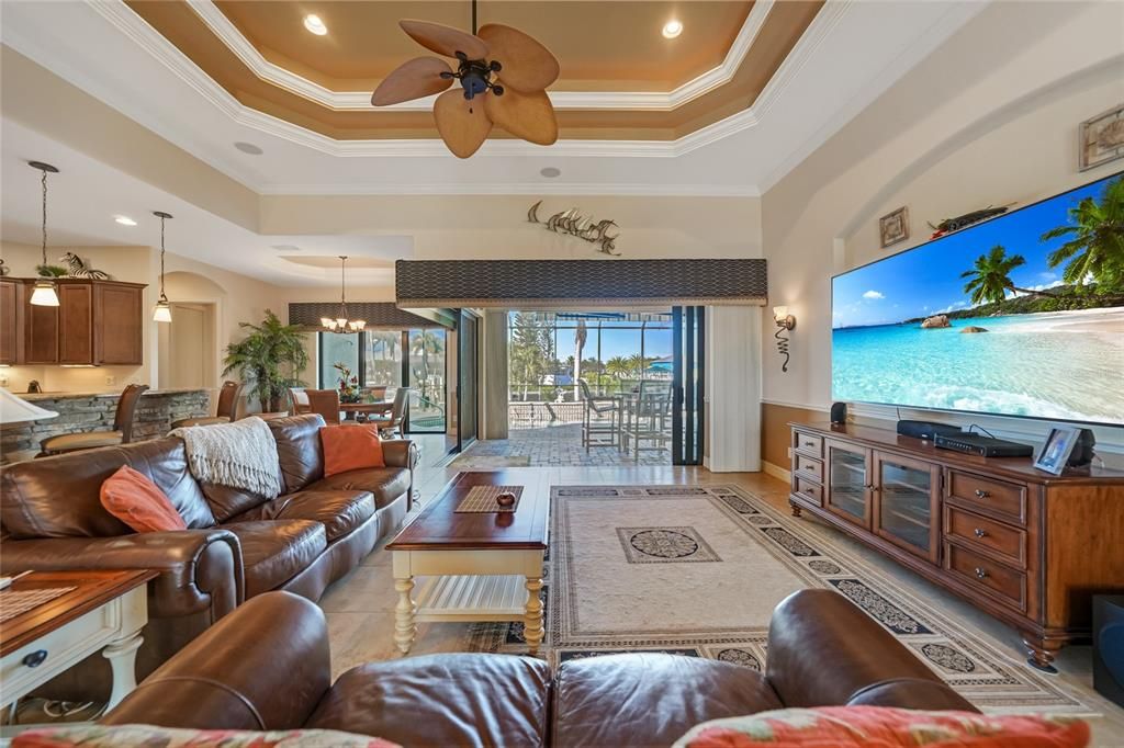 For Sale: $699,000 (3 beds, 2 baths, 2287 Square Feet)