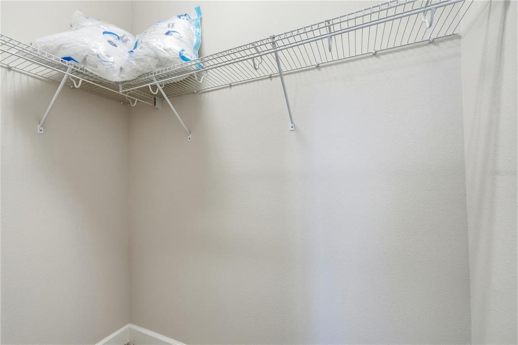 En Venta: $525,000 (3 camas, 2 baños, 1956 Pies cuadrados)