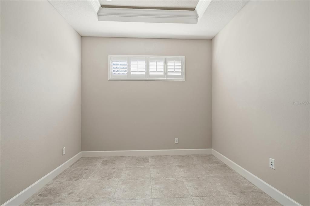 En Venta: $525,000 (3 camas, 2 baños, 1956 Pies cuadrados)