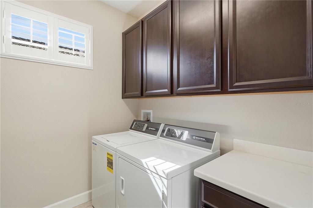 En Venta: $525,000 (3 camas, 2 baños, 1956 Pies cuadrados)