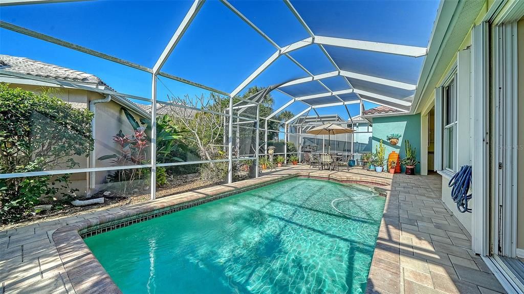 На продажу: $549,000 (2 спален, 2 ванн, 1868 Квадратных фут)