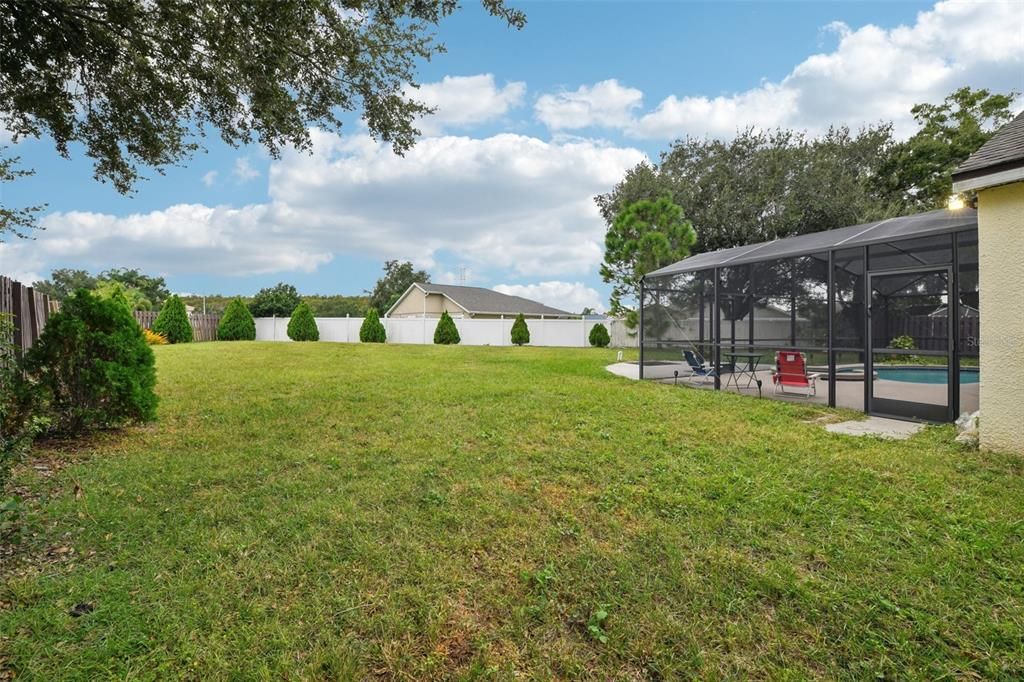 На продажу: $420,000 (4 спален, 2 ванн, 1588 Квадратных фут)