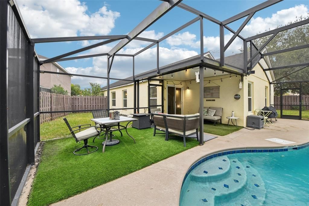 На продажу: $420,000 (4 спален, 2 ванн, 1588 Квадратных фут)