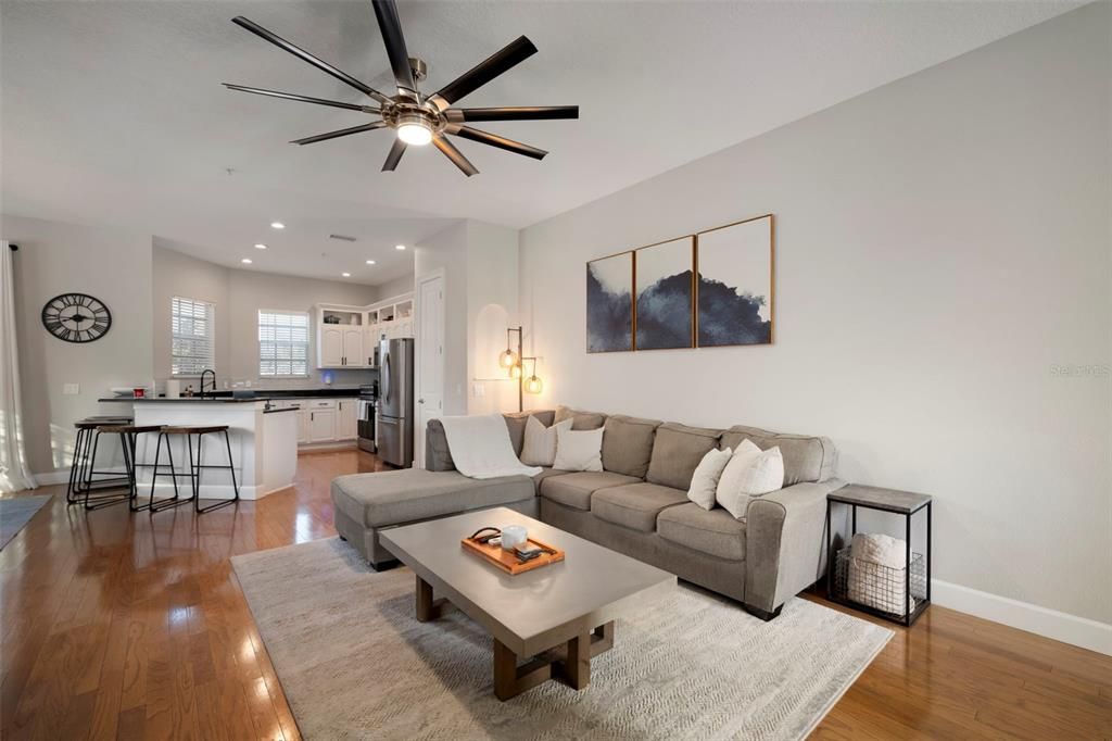 For Sale: $349,900 (3 beds, 2 baths, 2180 Square Feet)