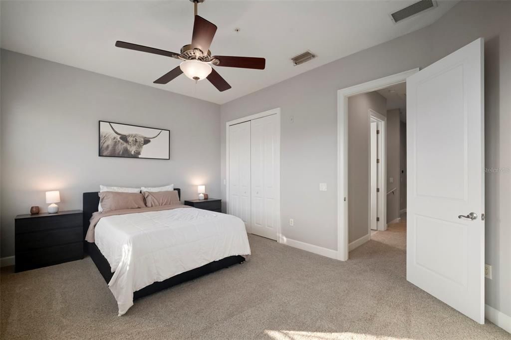 For Sale: $349,900 (3 beds, 2 baths, 2180 Square Feet)