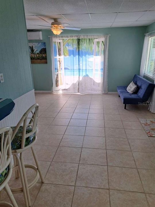 For Sale: $499,900 (2 beds, 2 baths, 1319 Square Feet)