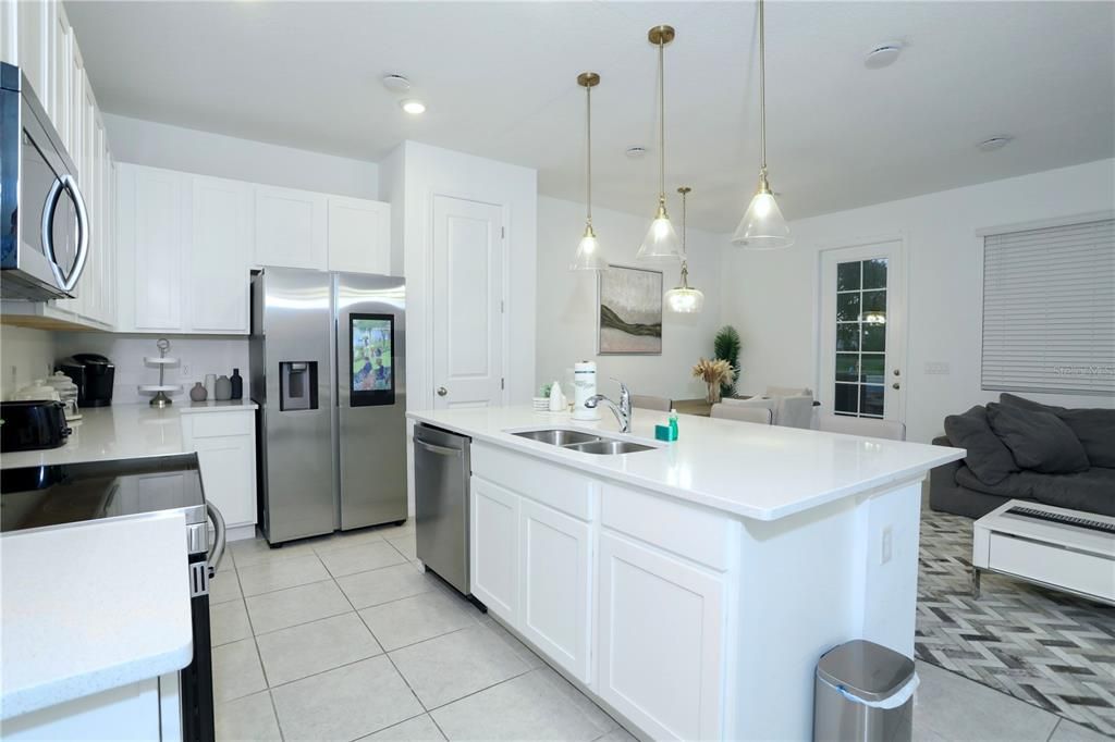 En Venta: $419,990 (3 camas, 2 baños, 1622 Pies cuadrados)