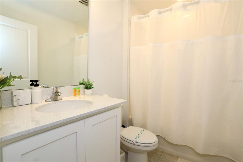 En Venta: $419,990 (3 camas, 2 baños, 1622 Pies cuadrados)