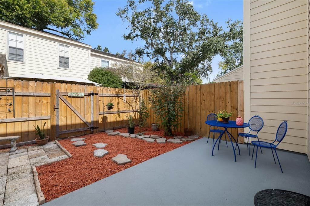 En Venta: $279,900 (3 camas, 2 baños, 1358 Pies cuadrados)