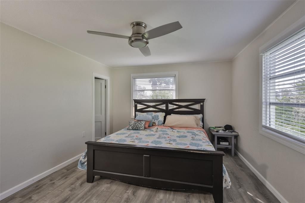 На продажу: $1,500,000 (4 спален, 0 ванн, 3116 Квадратных фут)