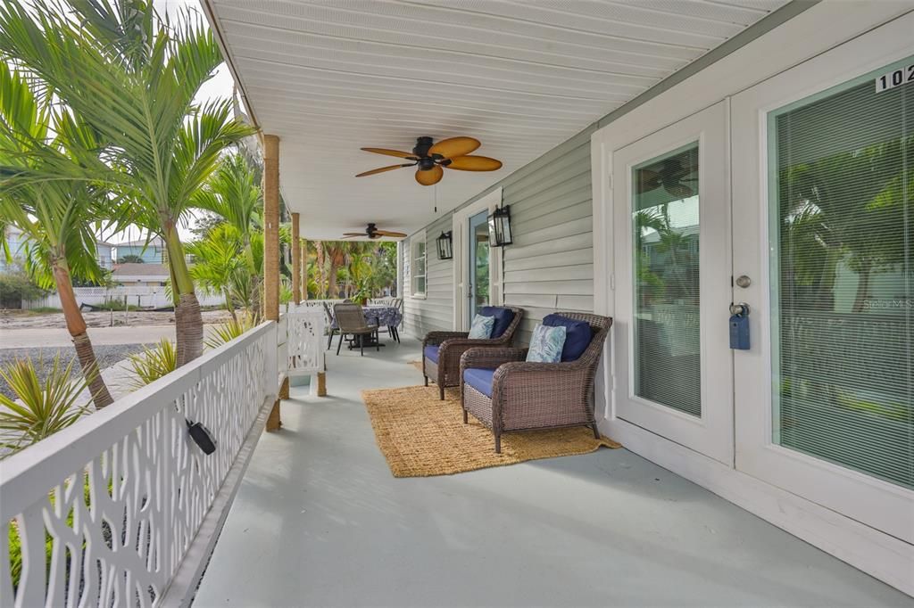 На продажу: $1,500,000 (4 спален, 0 ванн, 3116 Квадратных фут)