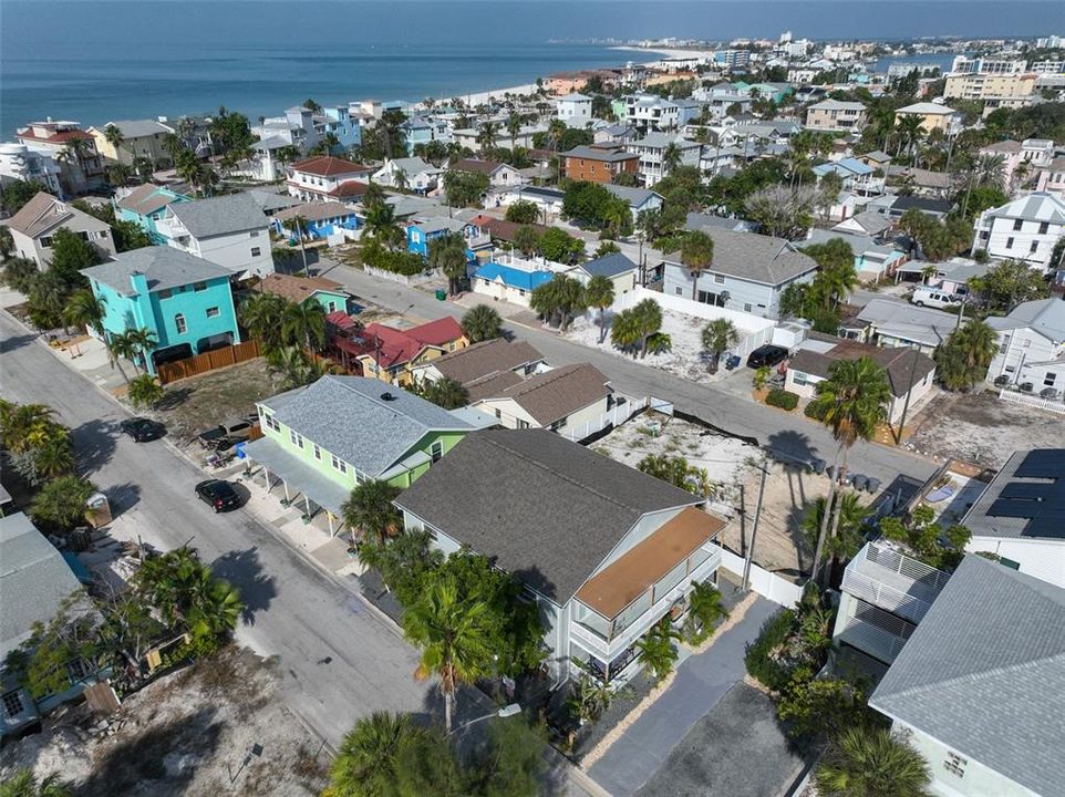 На продажу: $1,500,000 (4 спален, 0 ванн, 3116 Квадратных фут)