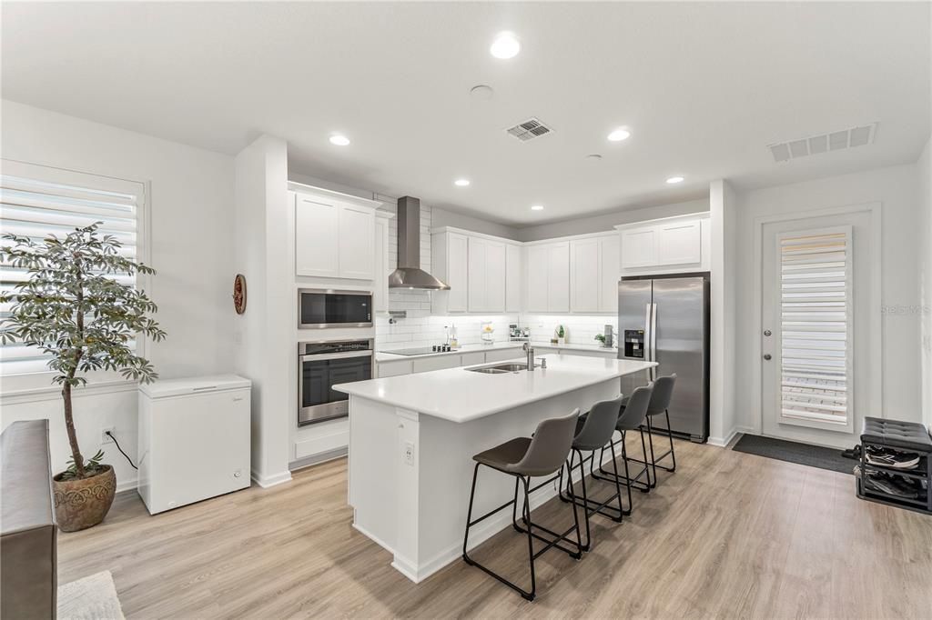 На продажу: $615,000 (4 спален, 2 ванн, 2790 Квадратных фут)