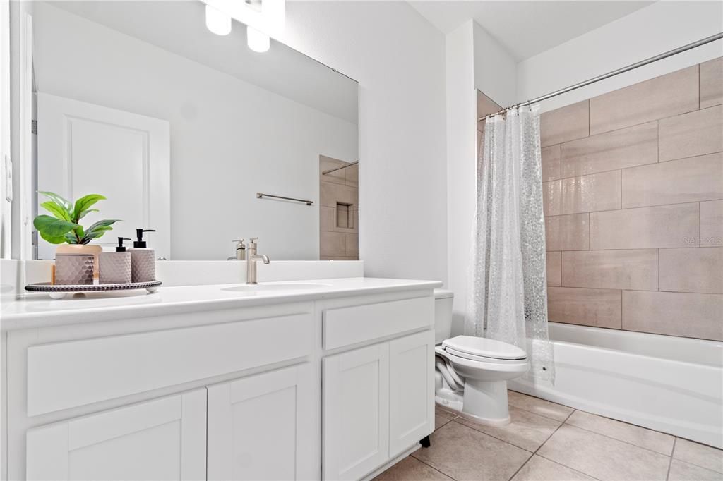 На продажу: $615,000 (4 спален, 2 ванн, 2790 Квадратных фут)