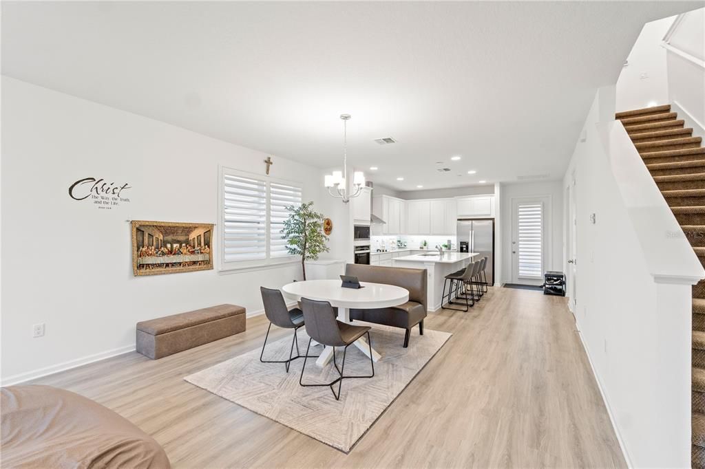 На продажу: $615,000 (4 спален, 2 ванн, 2790 Квадратных фут)