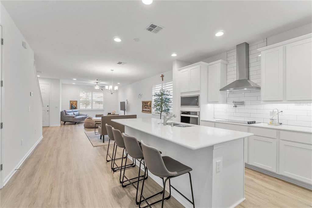 На продажу: $615,000 (4 спален, 2 ванн, 2790 Квадратных фут)