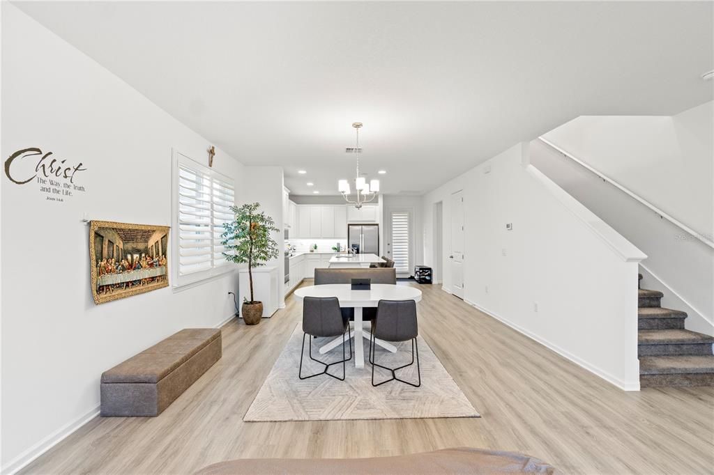 На продажу: $615,000 (4 спален, 2 ванн, 2790 Квадратных фут)