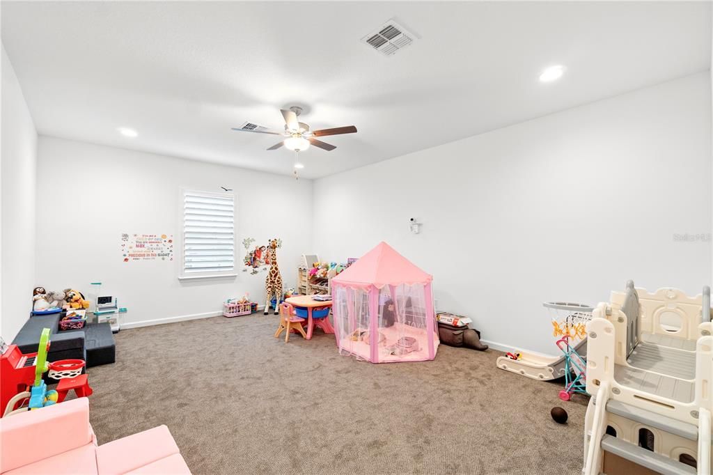 На продажу: $615,000 (4 спален, 2 ванн, 2790 Квадратных фут)