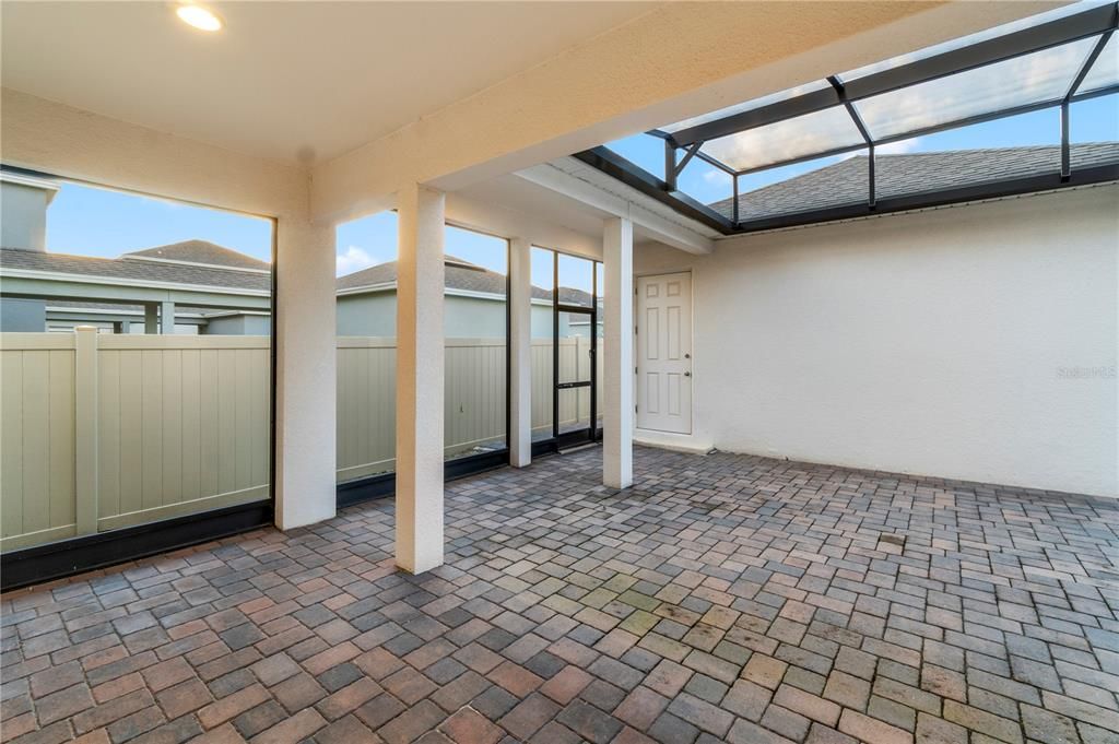 На продажу: $615,000 (4 спален, 2 ванн, 2790 Квадратных фут)