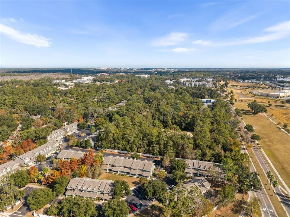 合同活跃: $225,000 (2 贝兹, 2 浴室, 1154 平方英尺)