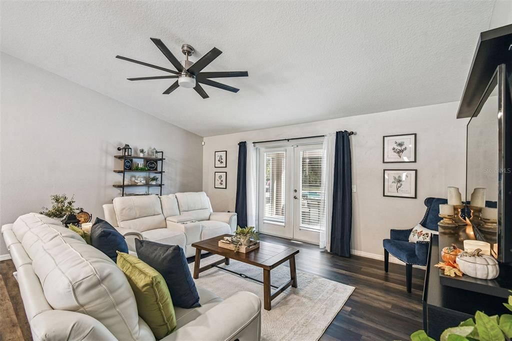 待售: $519,900 (3 贝兹, 2 浴室, 1505 平方英尺)