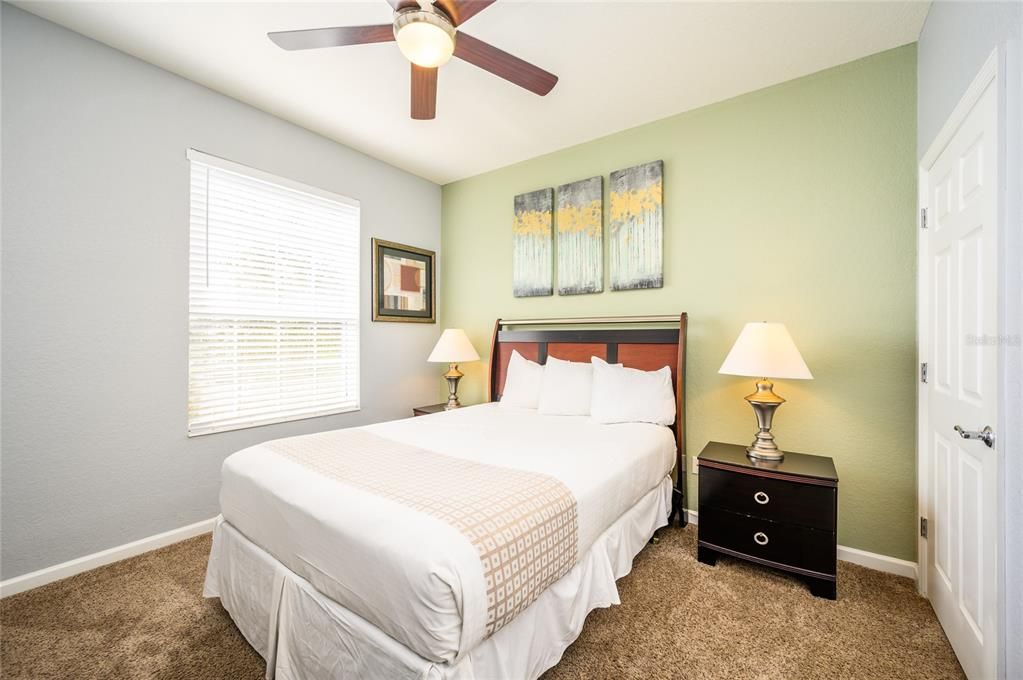 For Rent: $2,300 (3 beds, 2 baths, 1247 Square Feet)