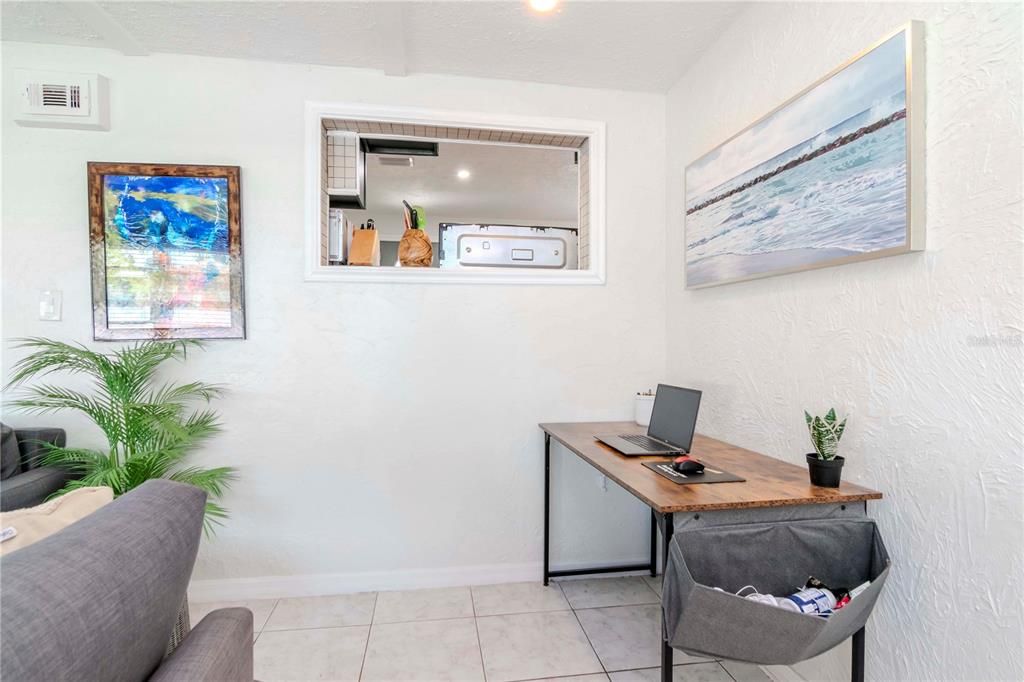 En Venta: $415,000 (3 camas, 2 baños, 1483 Pies cuadrados)