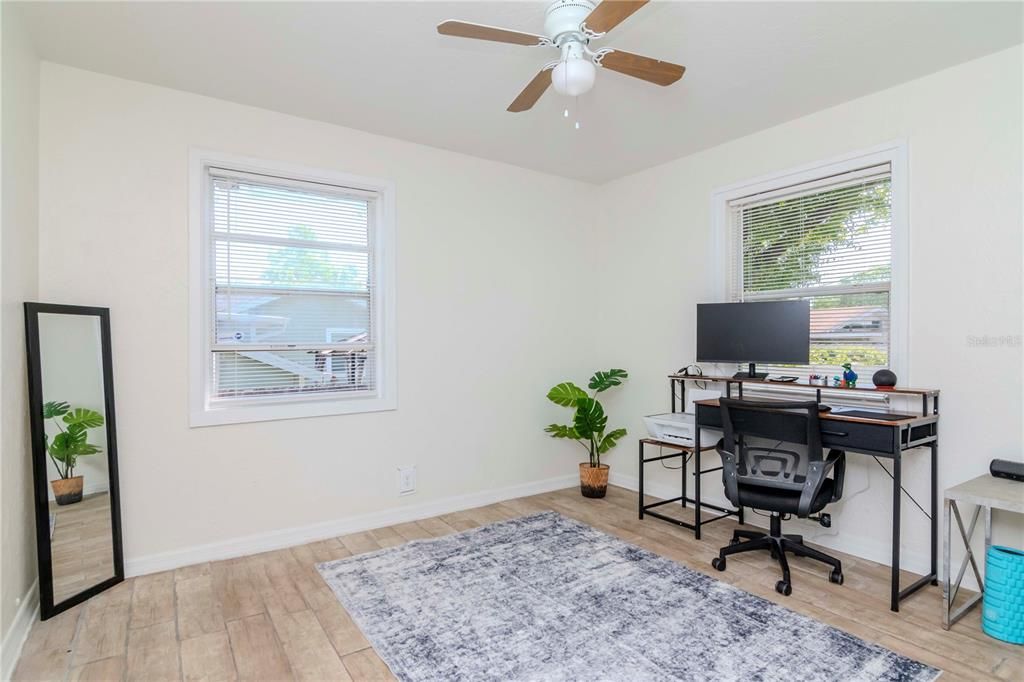 En Venta: $415,000 (3 camas, 2 baños, 1483 Pies cuadrados)