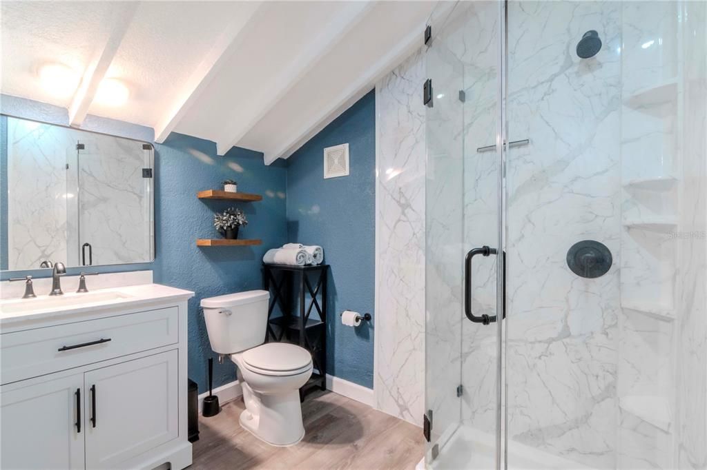 En Venta: $415,000 (3 camas, 2 baños, 1483 Pies cuadrados)