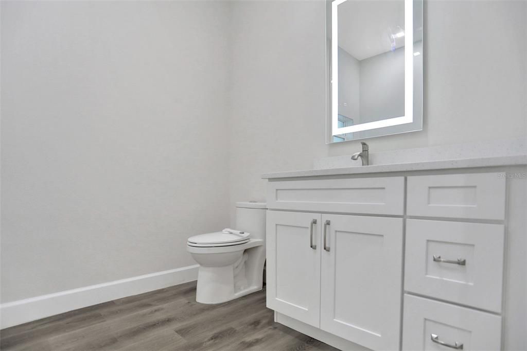 На продажу: $385,000 (3 спален, 2 ванн, 1620 Квадратных фут)