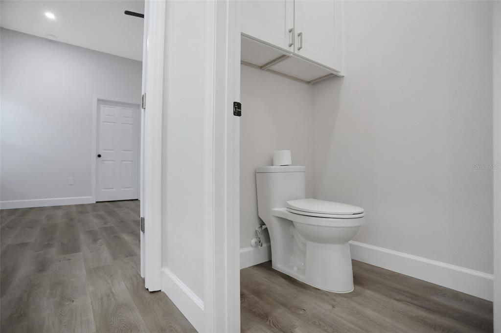 На продажу: $385,000 (3 спален, 2 ванн, 1620 Квадратных фут)