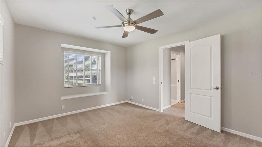 待售: $845,800 (3 贝兹, 2 浴室, 2495 平方英尺)