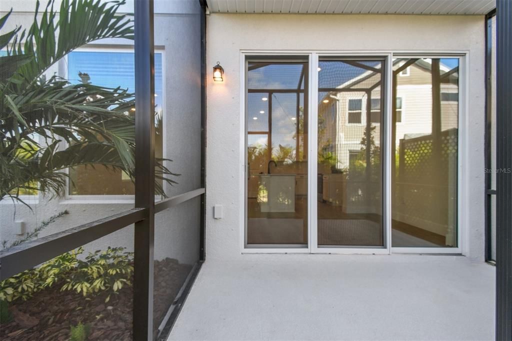 En Venta: $414,990 (3 camas, 2 baños, 2145 Pies cuadrados)