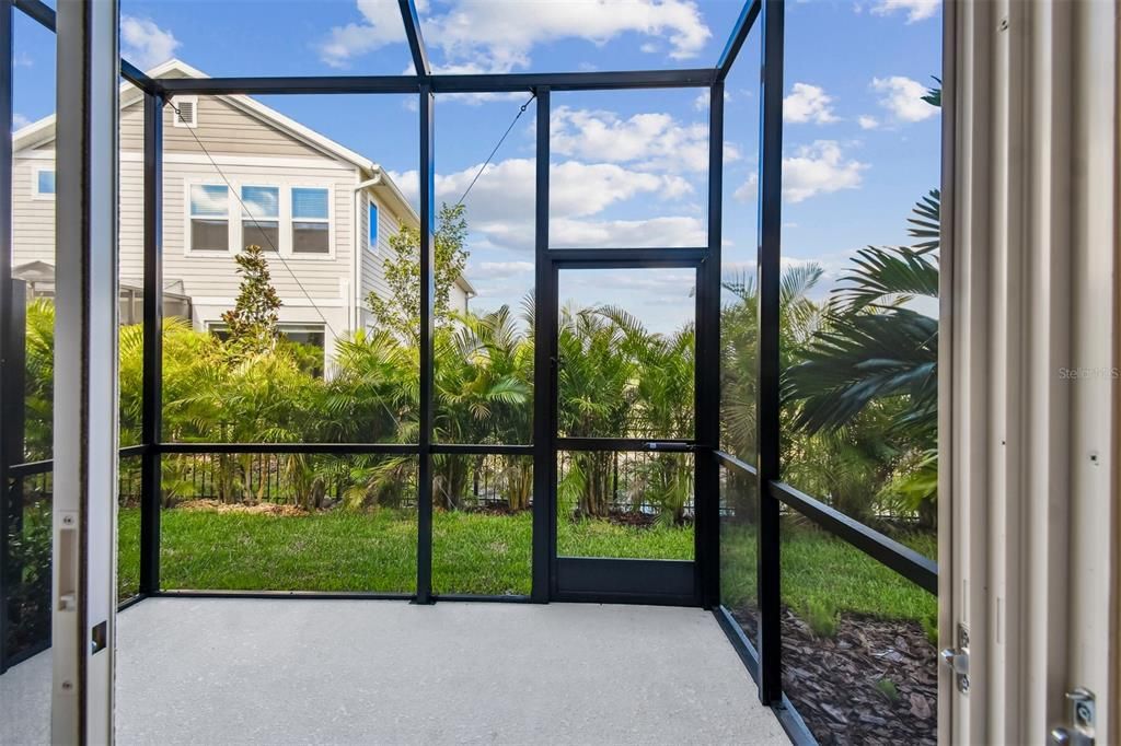 En Venta: $414,990 (3 camas, 2 baños, 2145 Pies cuadrados)