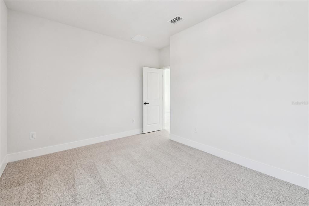 En Venta: $414,990 (3 camas, 2 baños, 2145 Pies cuadrados)